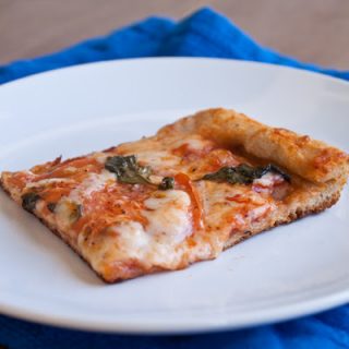 Easy Margherita Pizza