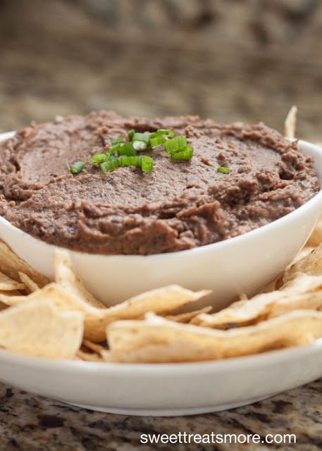 Easy Chipotle Black Bean Dip