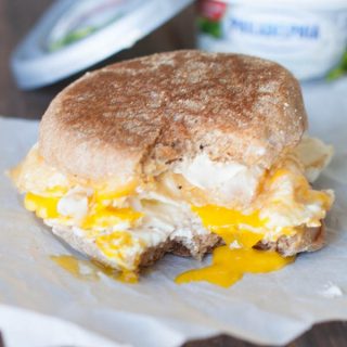 5 Easy Breakfast Ideas using Philadelphia Cream Cheese Spreads!