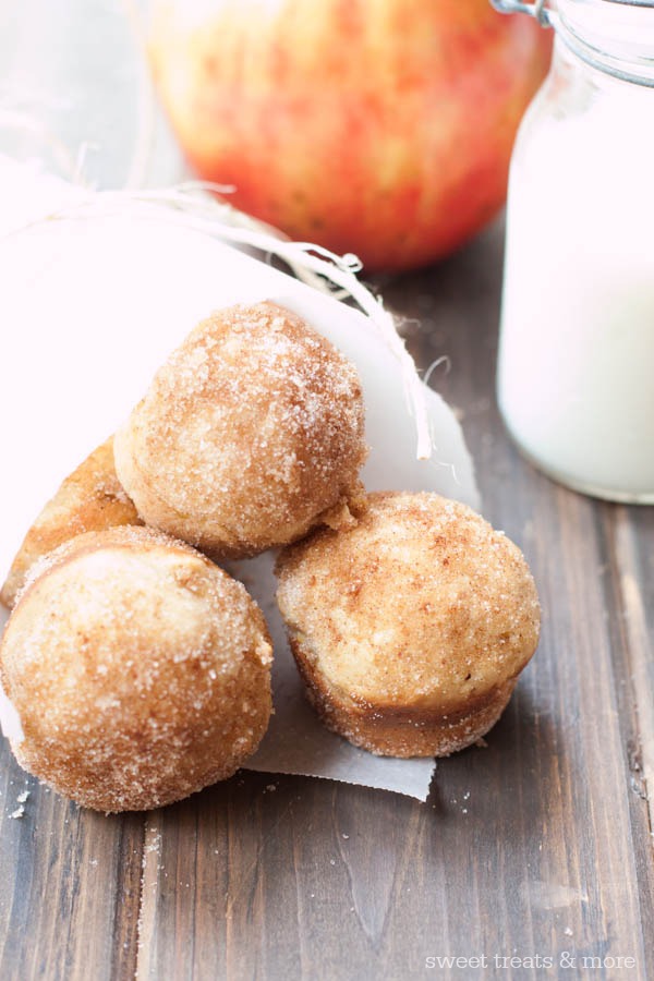 Mini Apple Donut Muffins