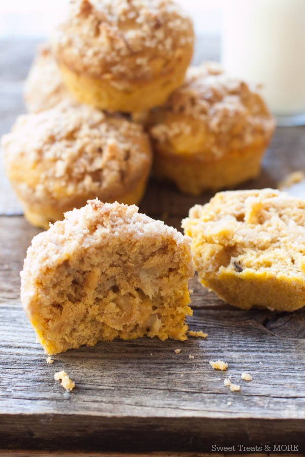 Brown Butter Pumpkin Banana Streusel Muffins