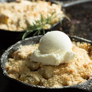 Pear Crumble {for two}