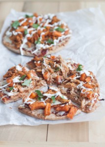 BBQ Chicken and Sweet Potato Fry Pita Pizzas | super quick and easy #dinner, pizza made with whole wheat pitas, bbq chicken and sweet potato fries!