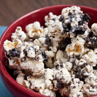 Cookies and Cream Popcorn