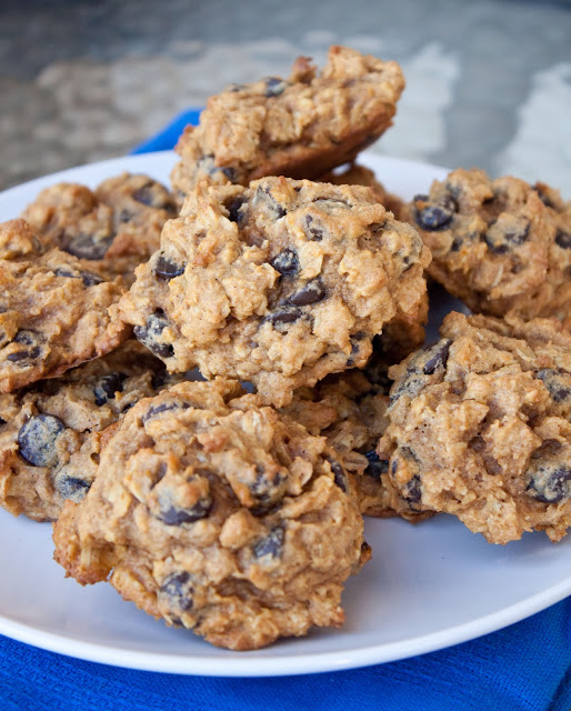 Pumpkin-Oatmeal Chocolate Chip Cookies