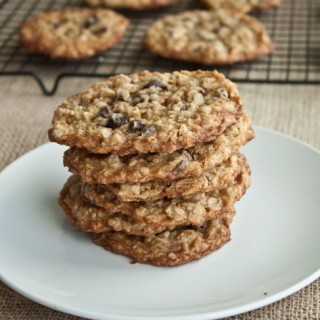 Chewy Oatmeal Chocolate Chip Cookies