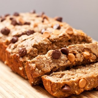 Low Fat Oatmeal Banana Bread