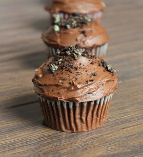 Mint Oreo Cream Filled Chocolate Cupcakes