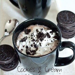 Cookies & Cream Hot Cocoa (in the Blendtec)