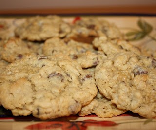 Classic Oatmeal Chocolate Chip Cookies