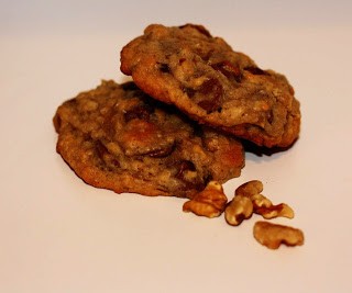 Banana-Walnut Chocolate Chunk Cookies