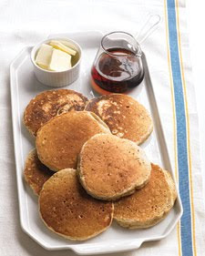 Cinnamon-Oat Pancakes