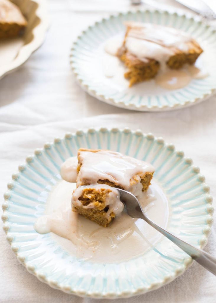 Skinny Pumpkin Snack Cake with Greek Yogurt Glaze