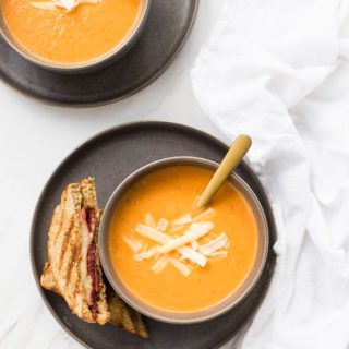 Hello Fall + Easy Roasted Tomato Soup!