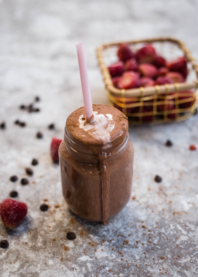 Chocolate Covered Strawberry Smoothie | Boys Ahoy